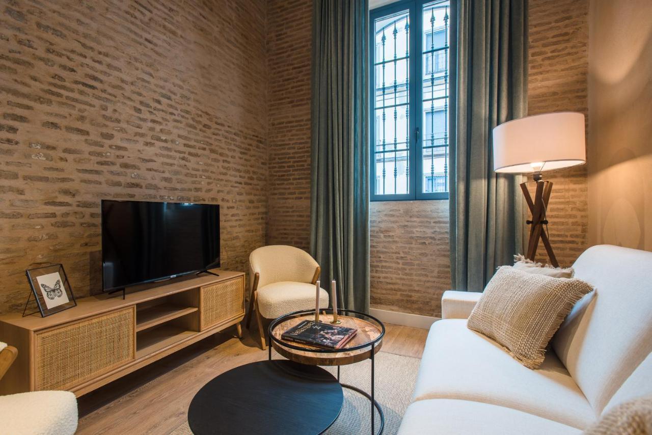 La Silleria De Triana By Magno Apartments Seville Ngoại thất bức ảnh
